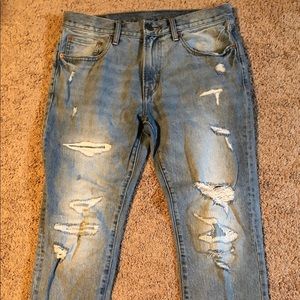 Men’s 32x32 American Eagle Distressed Jeans